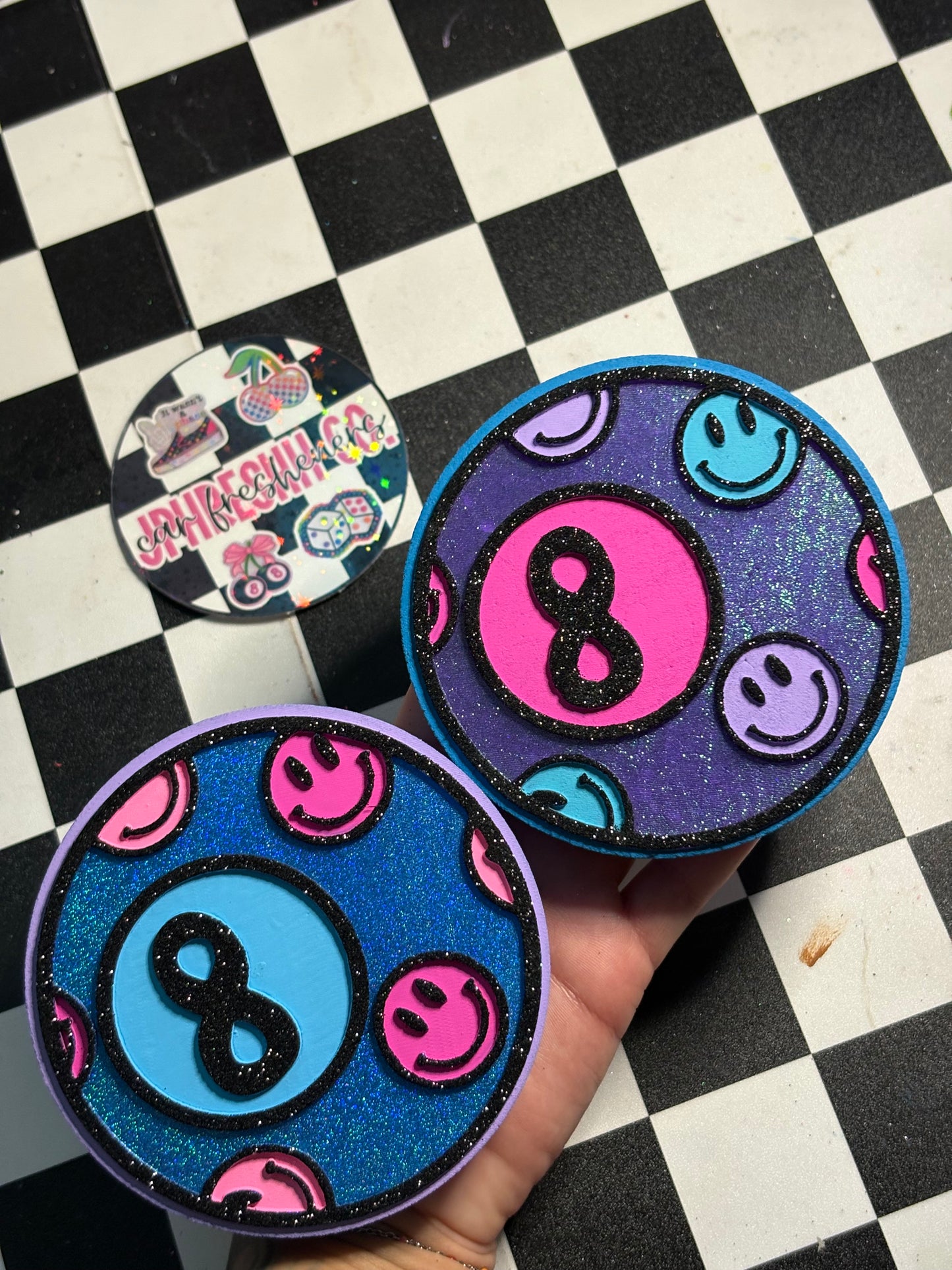 8ball W/ Happy Face